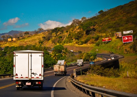 The Autopista heading northwest